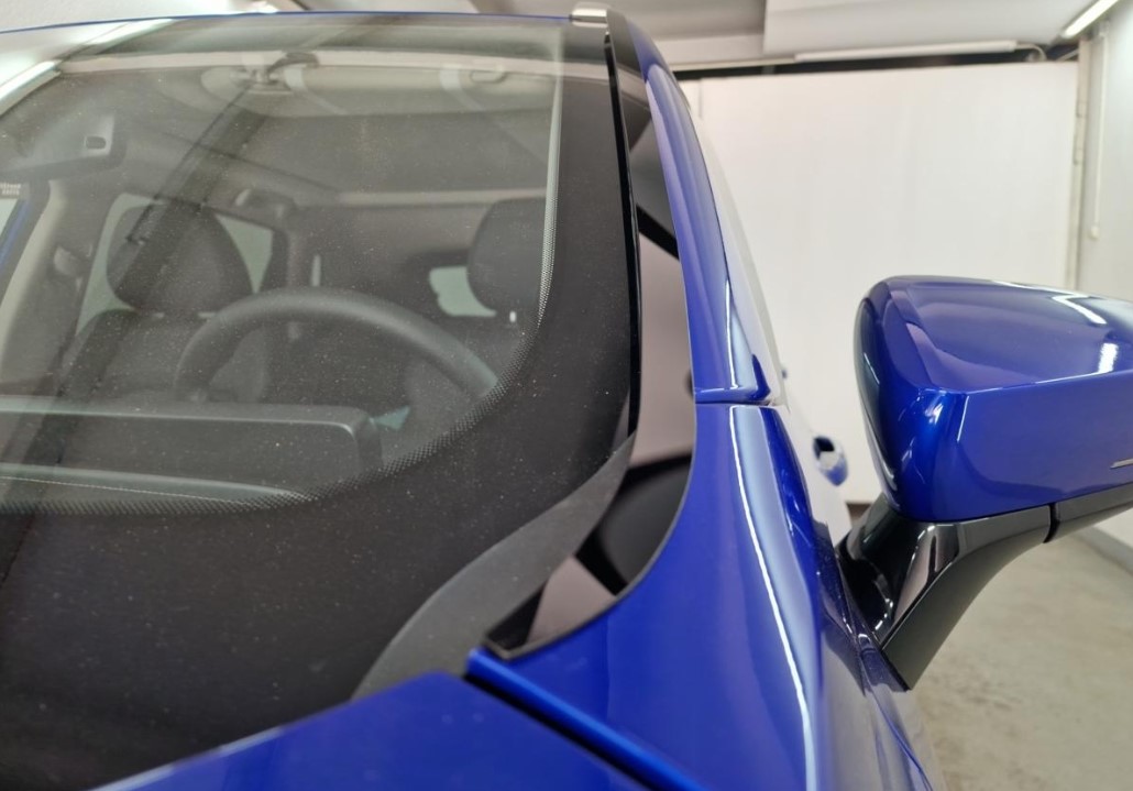 Водосток лобового стекла Премиум для EXEED LX