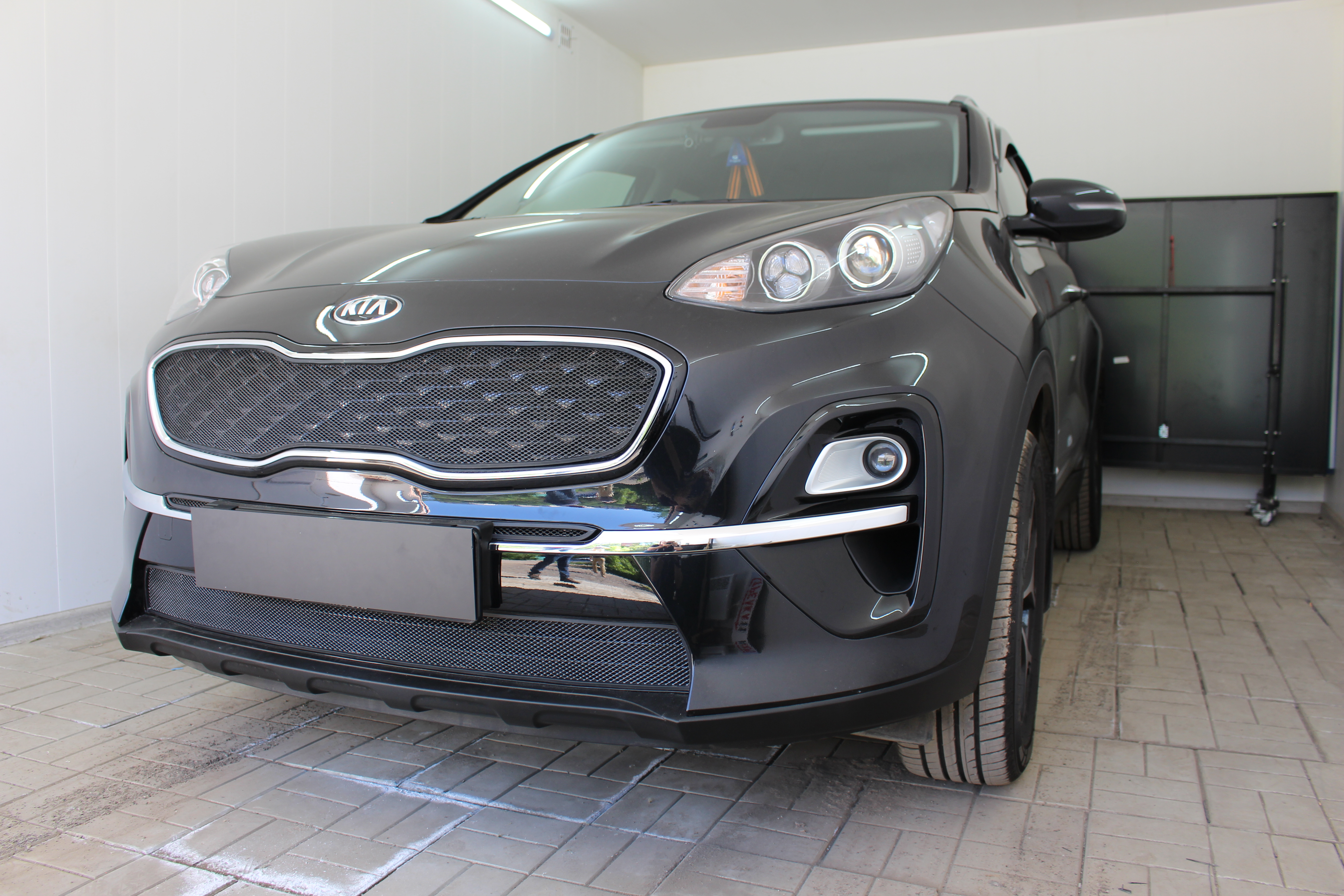 Защитная сетка радиатора верх для Kia Sportage IV Рестайлинг