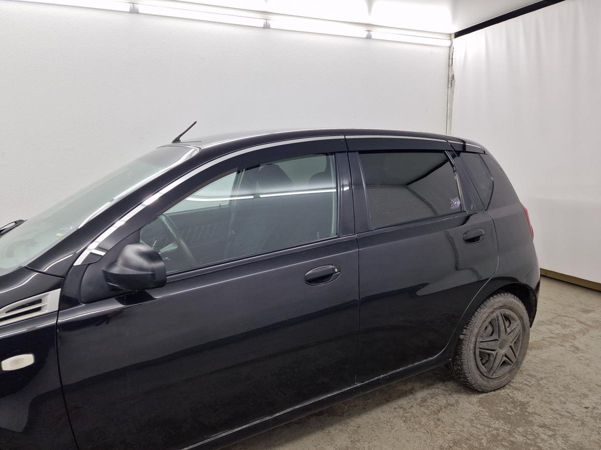 Дефлекторы окон 2D с хром накладками 6 шт. для Chevrolet Aveo I Рестайлинг