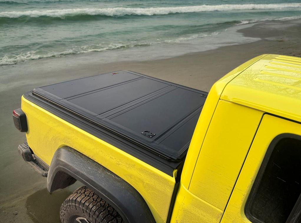 Крышка 4-х секционная HAL 4S PRO для Jeep Gladiator II (JT) Рестайлинг