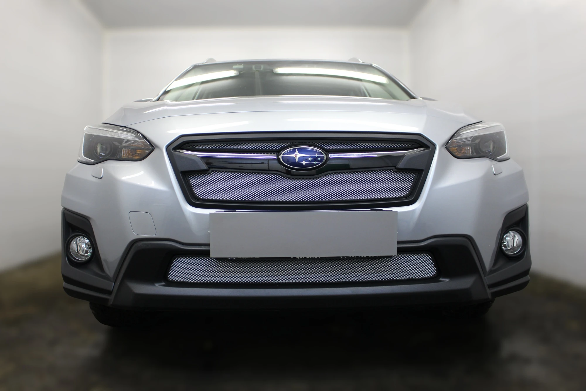 Комплект сеток chrome верх 2 части и низ для Subaru XV II