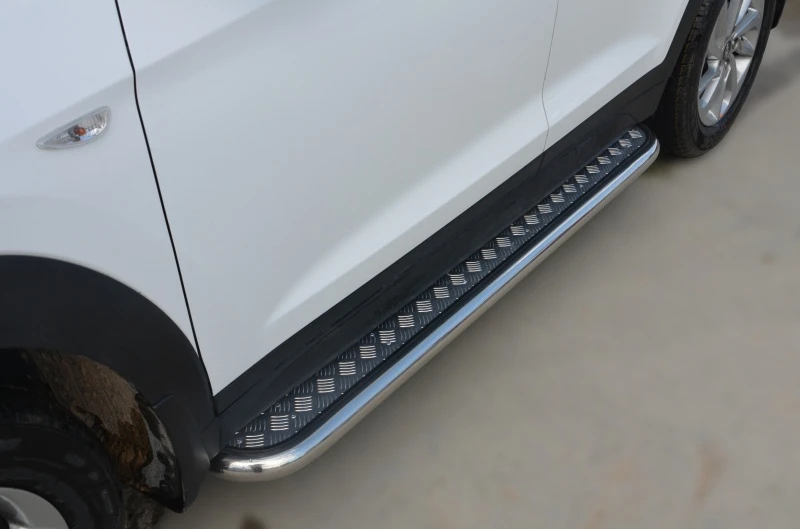 Пороги с накладным листом d53 мм для Hyundai Tucson III  Юко HTUC.16.41