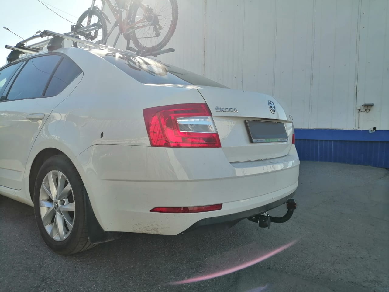 Фаркоп Leader с типом шара A для Skoda Octavia III (A7) Рестайлинг