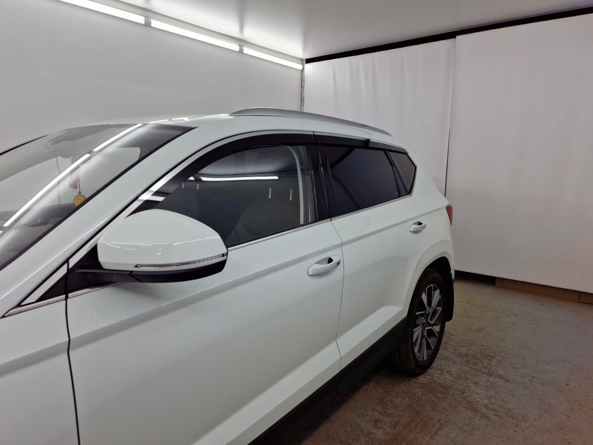 Дефлекторы окон с хром накладками 2D 8 шт для Jetta VS5