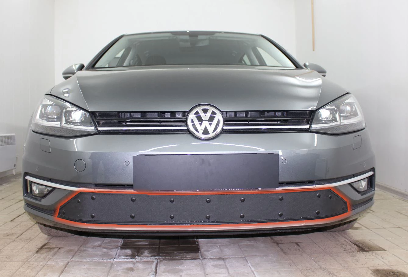 Зимняя заглушка радиатора к съемной сетке для Volkswagen Golf VII Рестайлинг