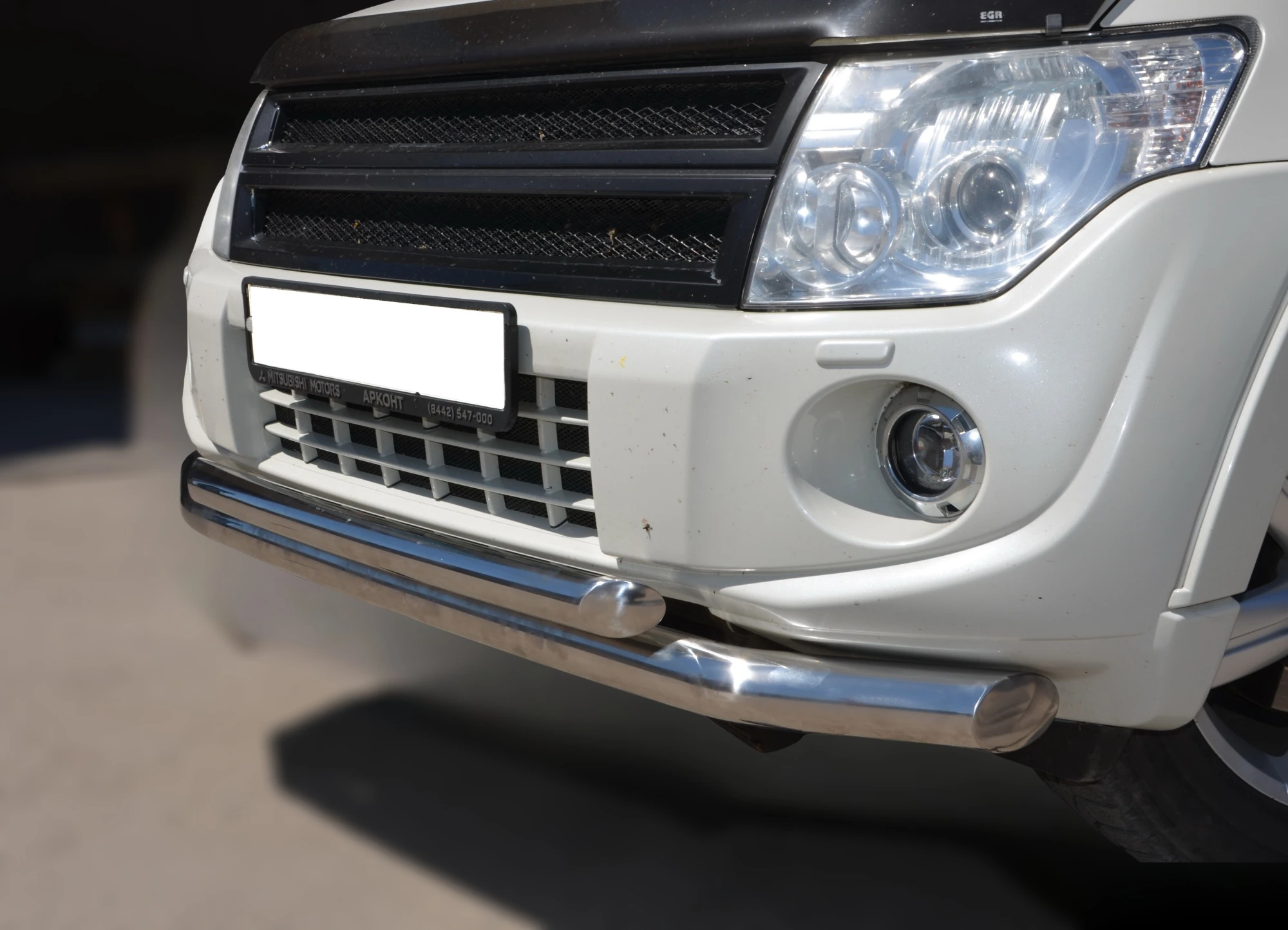 Защита переднего бампера двойная d76/60 мм для Mitsubishi Pajero IV  Юко MSP4.06.03-1