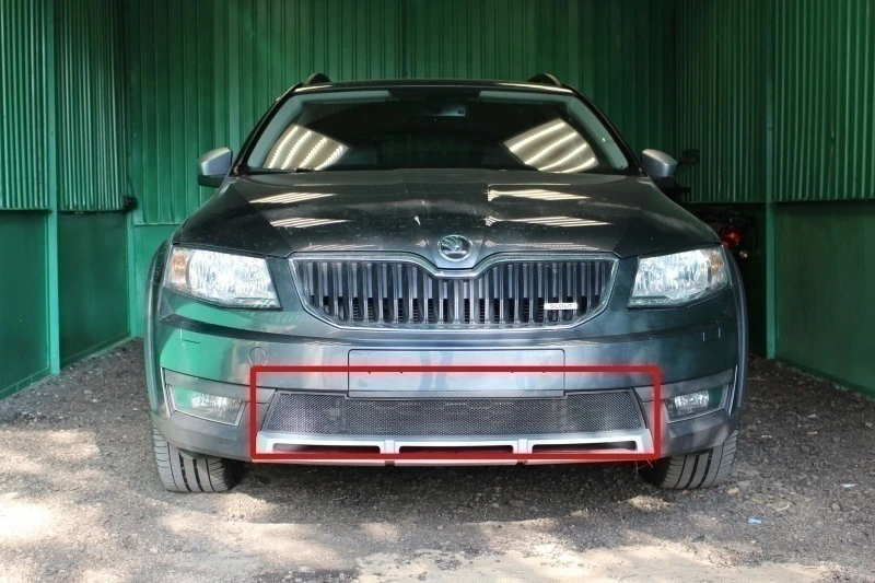 Защитная сетка радиатора для Skoda Octavia III (A7) Черный Стрелка 11 SKA7.SC.black