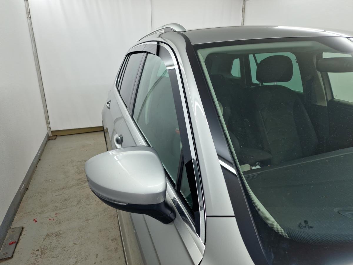 Дефлекторы окон 2D с хром накладками 6 шт. установка на хром молдинг для Volkswagen Tiguan II Рестайлинг