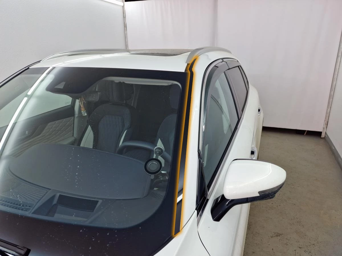 Водосток лобового стекла Премиум для Hongqi HS5 I