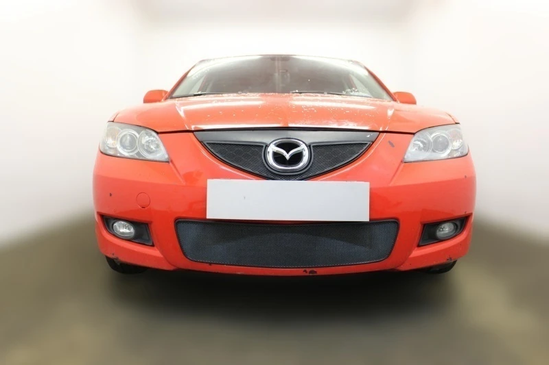 Комплект сеток black верх седан и низ для Mazda 3 I (BK) Рестайлинг Черный Стрелка 11 MAZ06.top.black-MAZ06.bot.black