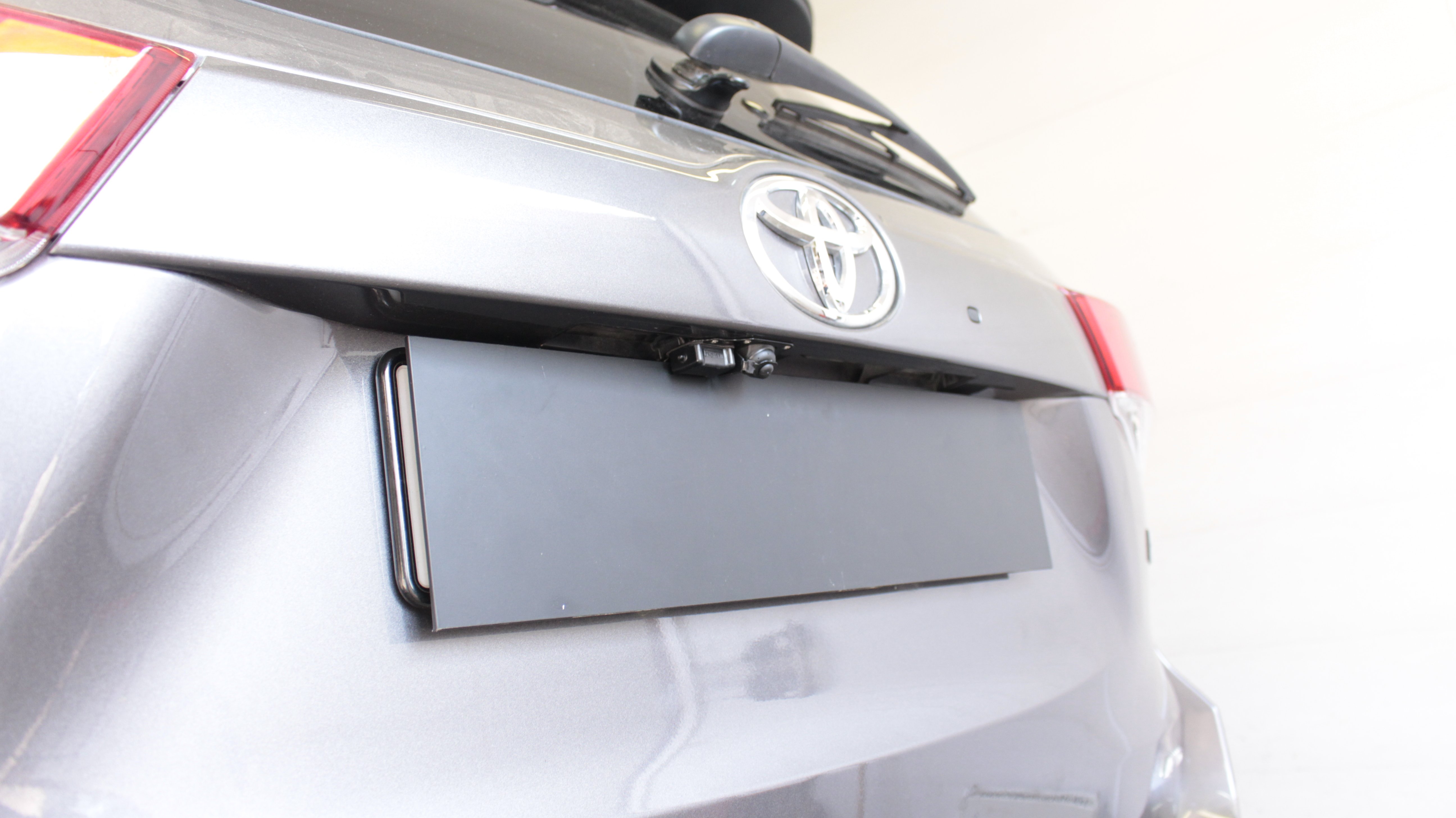 Защита камеры заднего вида для Toyota Highlander III (U50) Рестайлинг