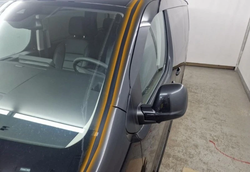 Водосток лобового стекла Премиум для Peugeot Traveller I Рестайлинг Черный Стрелка 11 VP.229