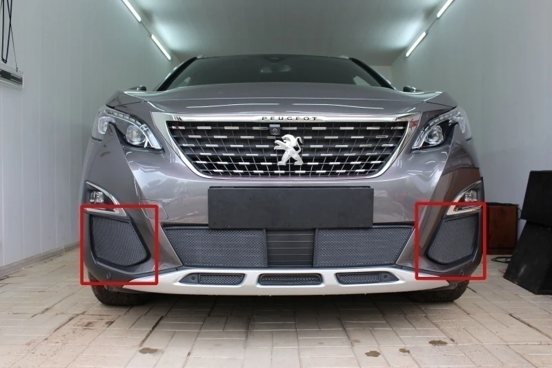 Защитная сетка радиатора боковые для Peugeot 3008 II Черный Стрелка 11 PEU3008.16.cor.black