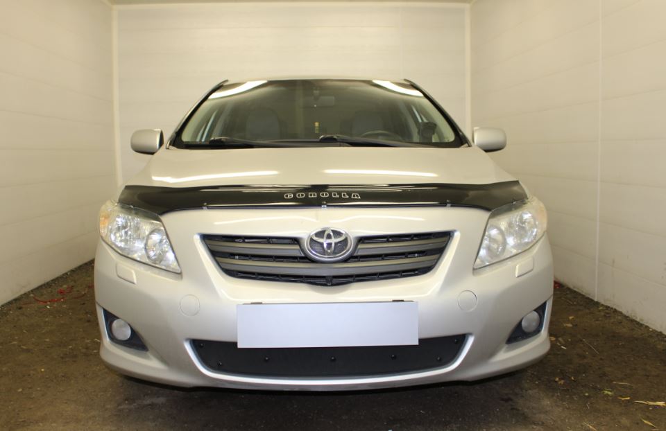 Зимняя заглушка радиатора к съемной сетке для Toyota Corolla X (E140, E150)