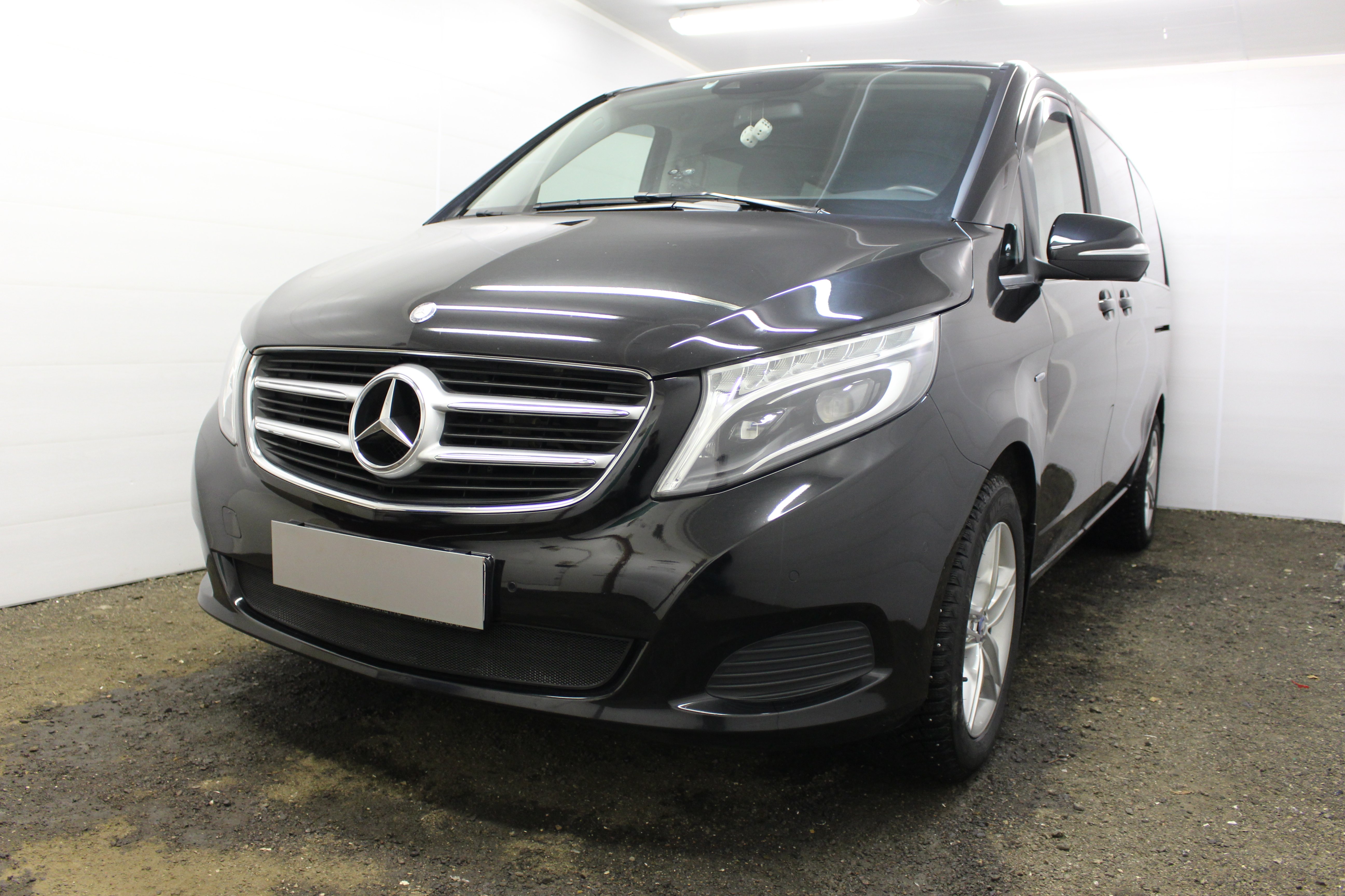 Защитная сетка радиатора для Mercedes-Benz V-Класс III (W447)