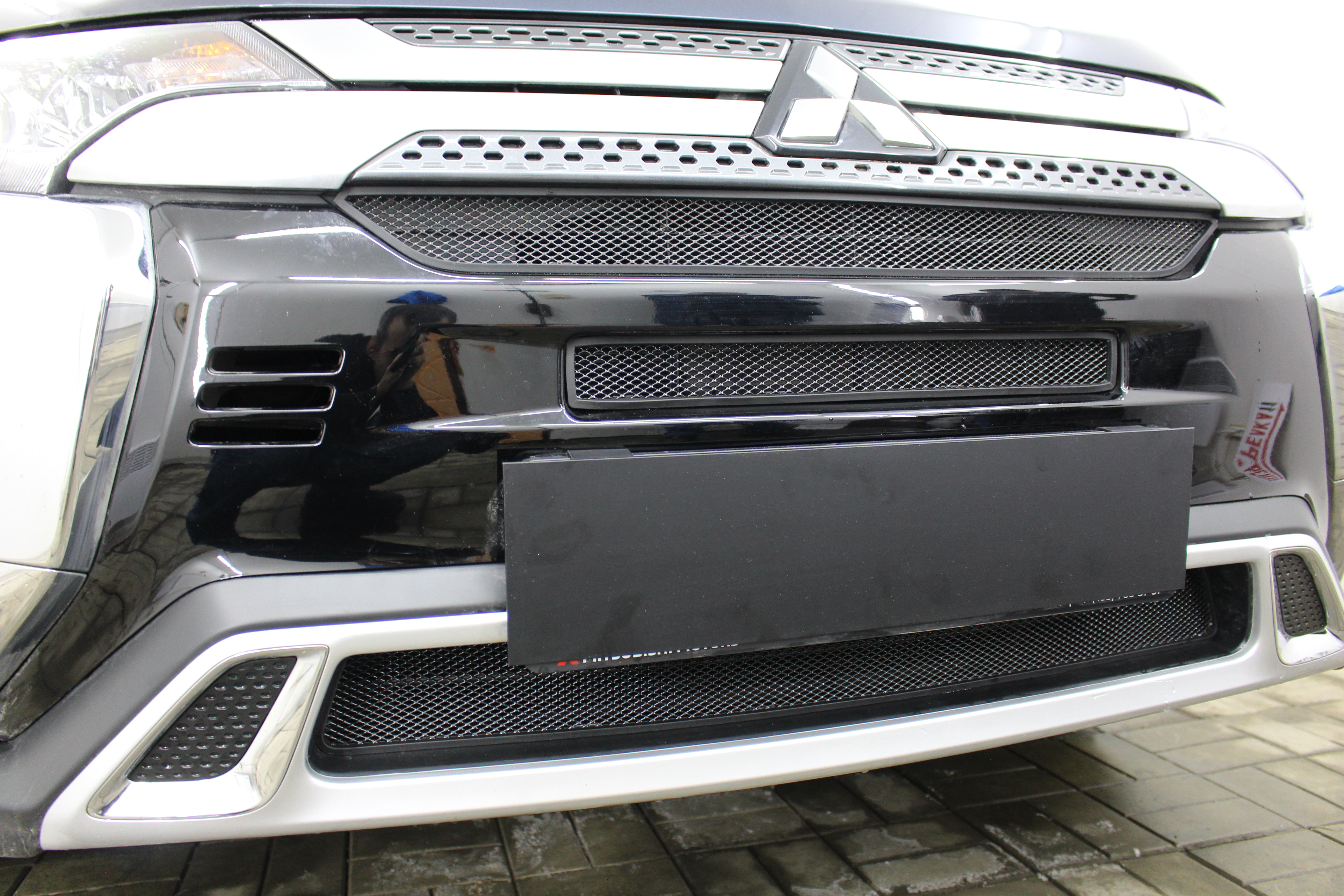 Защитная сетка радиатора комплект 3 части для Mitsubishi Outlander III Рестайлинг 3