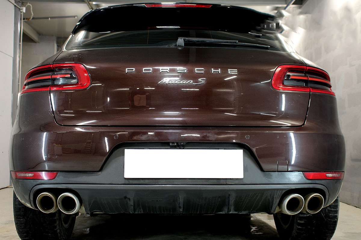 Защита камеры заднего вида для Porsche Macan I