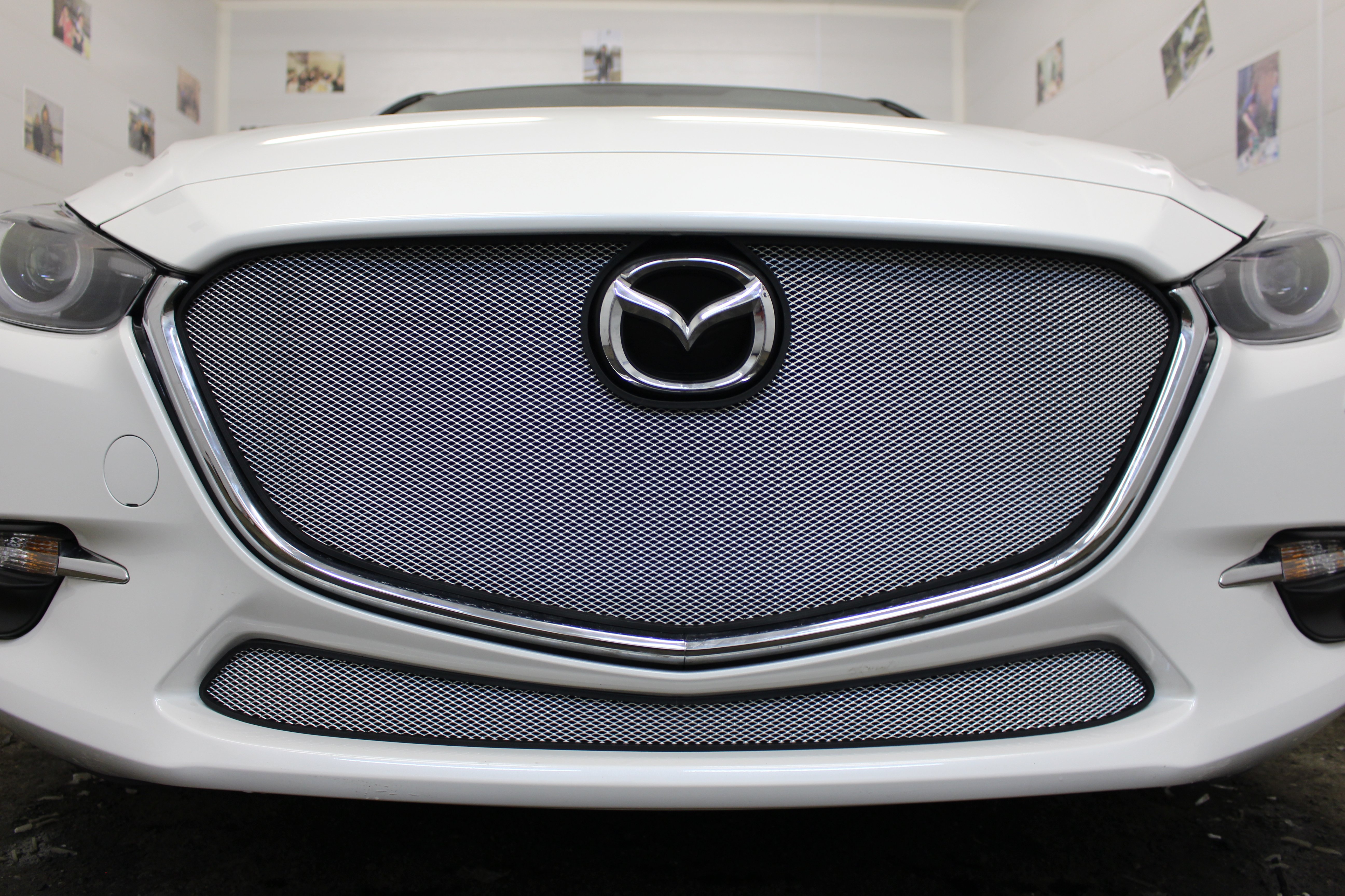 Комплект сеток chrome верх без рамки и низ для Mazda 3 III (BM) Рестайлинг