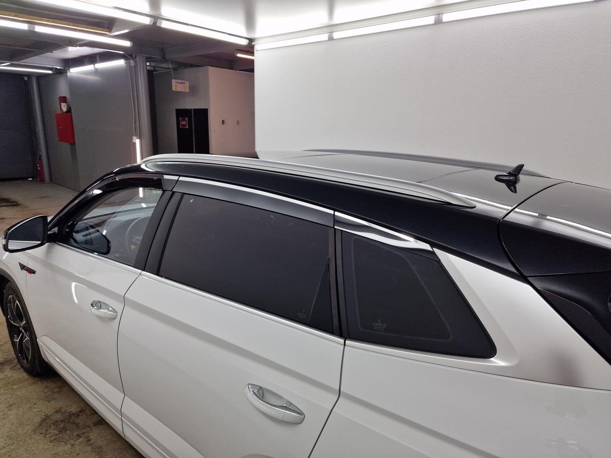 Дефлекторы окон 2D с хром накладками 6 шт. для Skoda Kamiq I