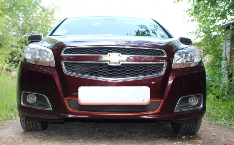 Зимняя заглушка радиатора к съемной сетке для Chevrolet Malibu VIII Черный Стрелка 11 CHMAL11