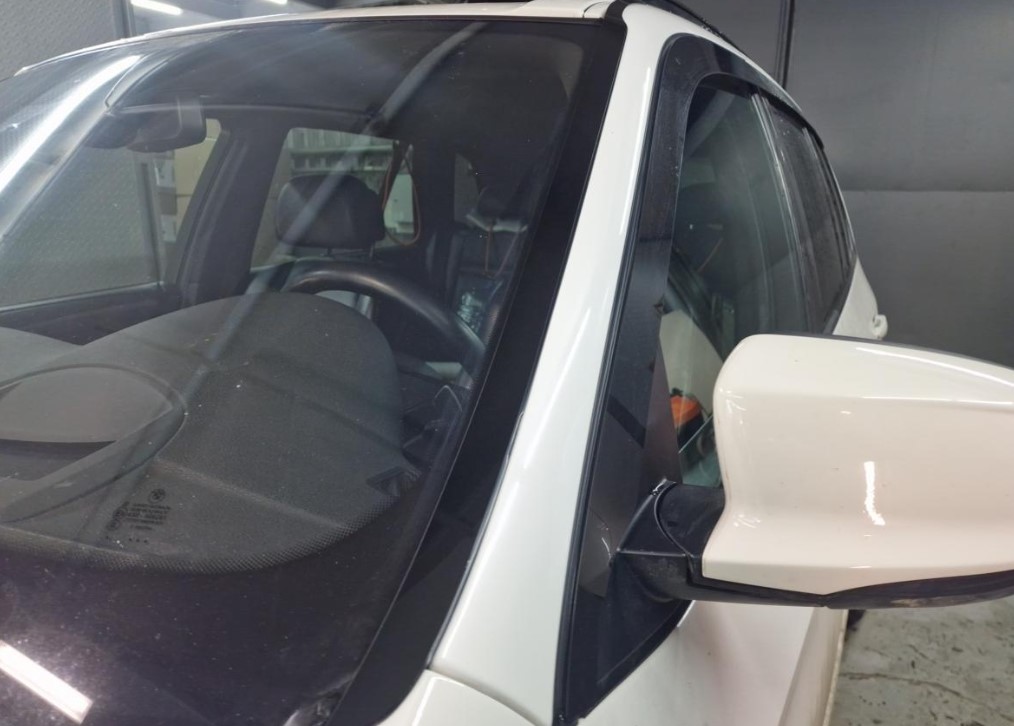 Водосток лобового стекла Премиум для BMW X5 II (E70) Рестайлинг