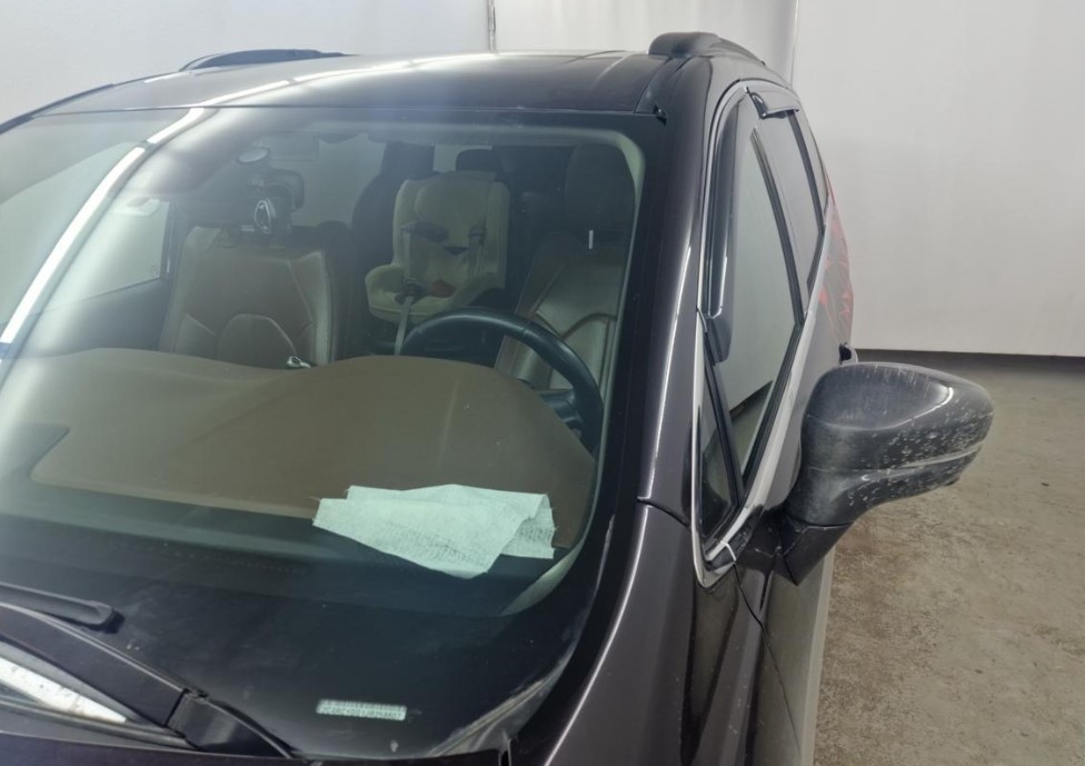 Водосток лобового стекла Премиум для Chrysler Pacifica RU Рестайлинг