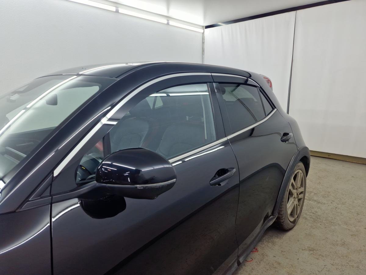 Дефлекторы окон 2D с хром накладками 4 шт. для Ora 03