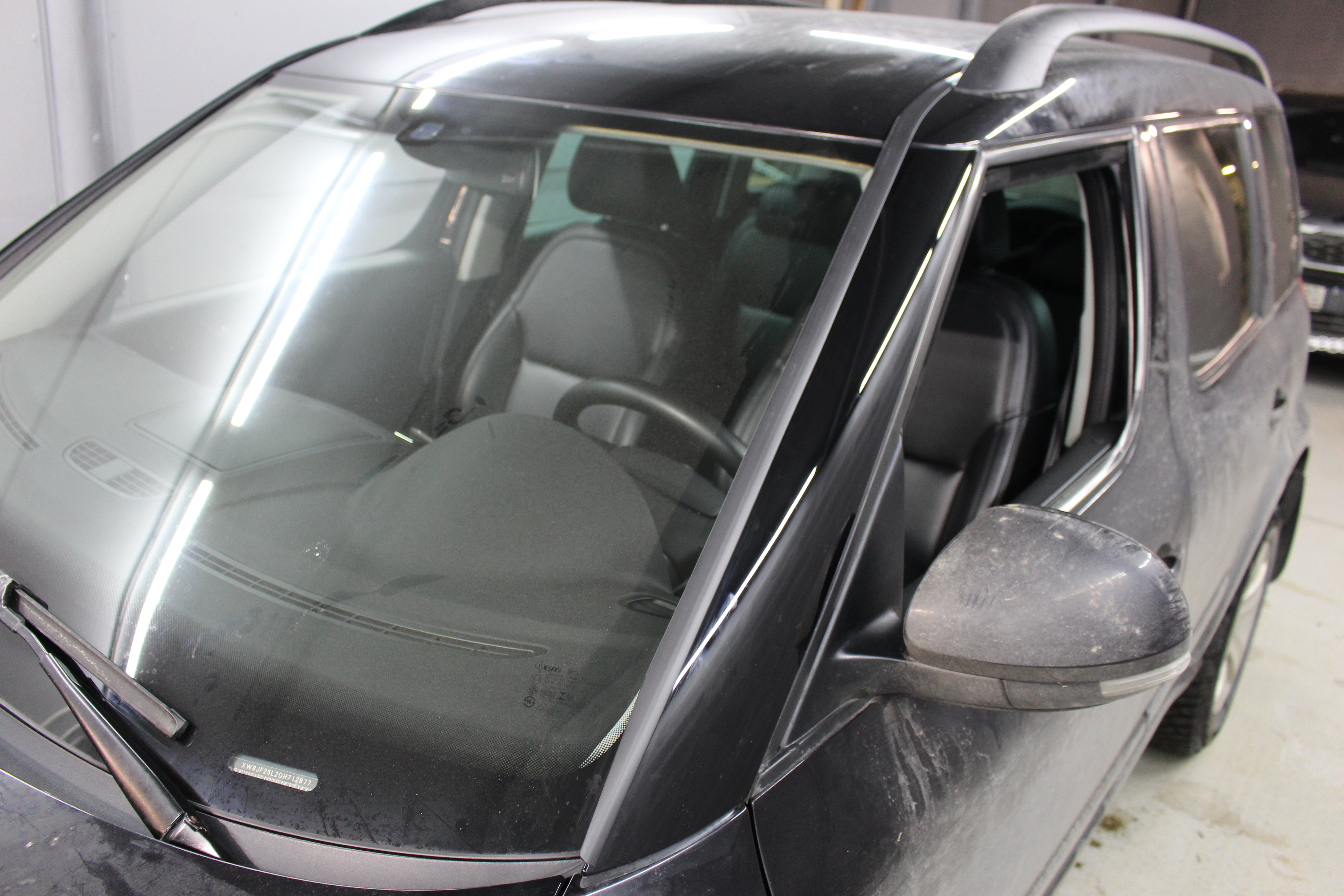 Дефлектор (водосток) лобового стекла для Skoda Yeti I Рестайлинг