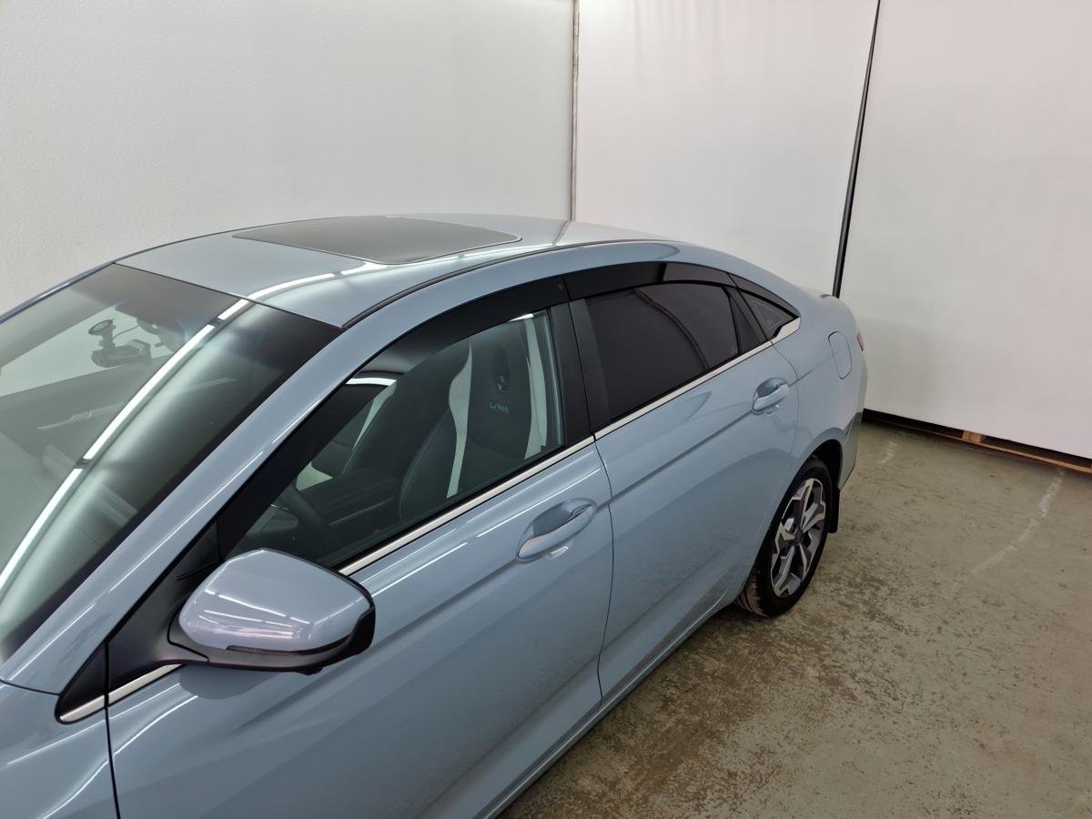 Дефлекторы окон 2D 6 шт. для Livan S6 Pro