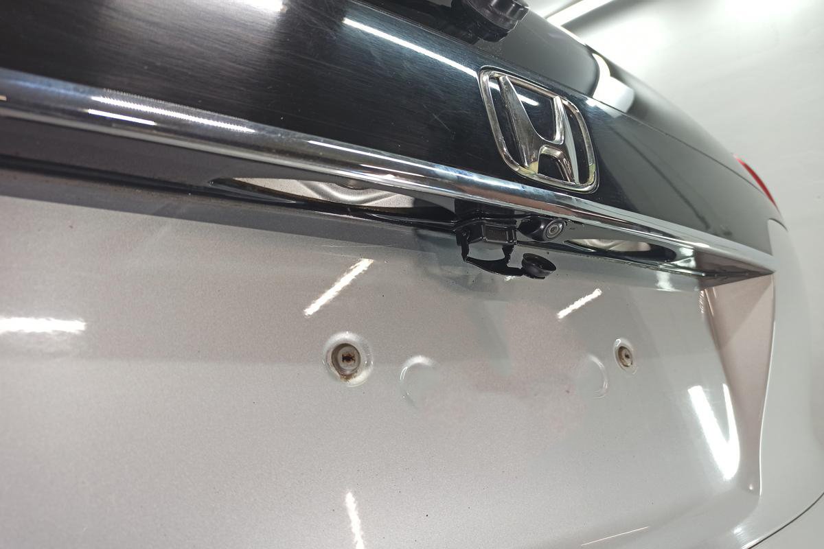 Защита камеры заднего вида для Honda CR-V IV