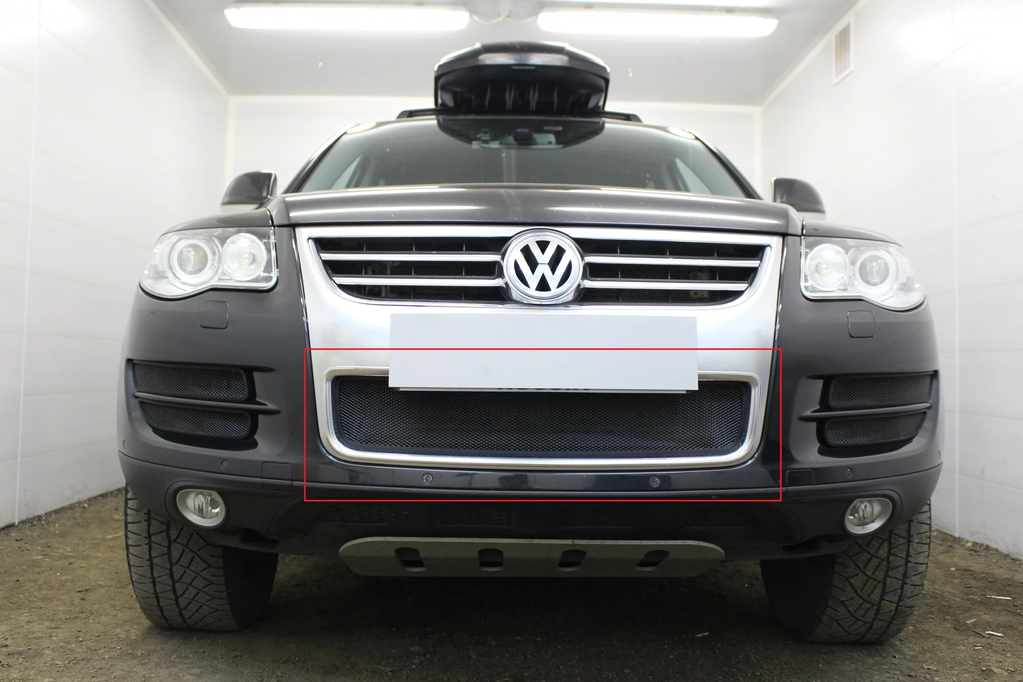 Защитная сетка радиатора низ для Volkswagen Touareg I Рестайлинг