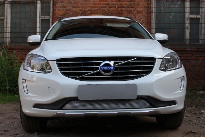 Защитная сетка радиатора для Volvo XC60 I Рестайлинг Хром Стрелка 11 VXC60.chrome