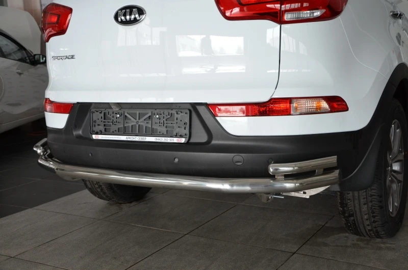 Защита заднего бампера угловая большая двойная d60/42 мм для Kia Sportage III  Юко KSP.10.21