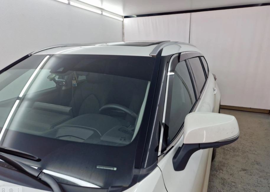 Водосток лобового стекла Премиум для Toyota Highlander IV (U70)