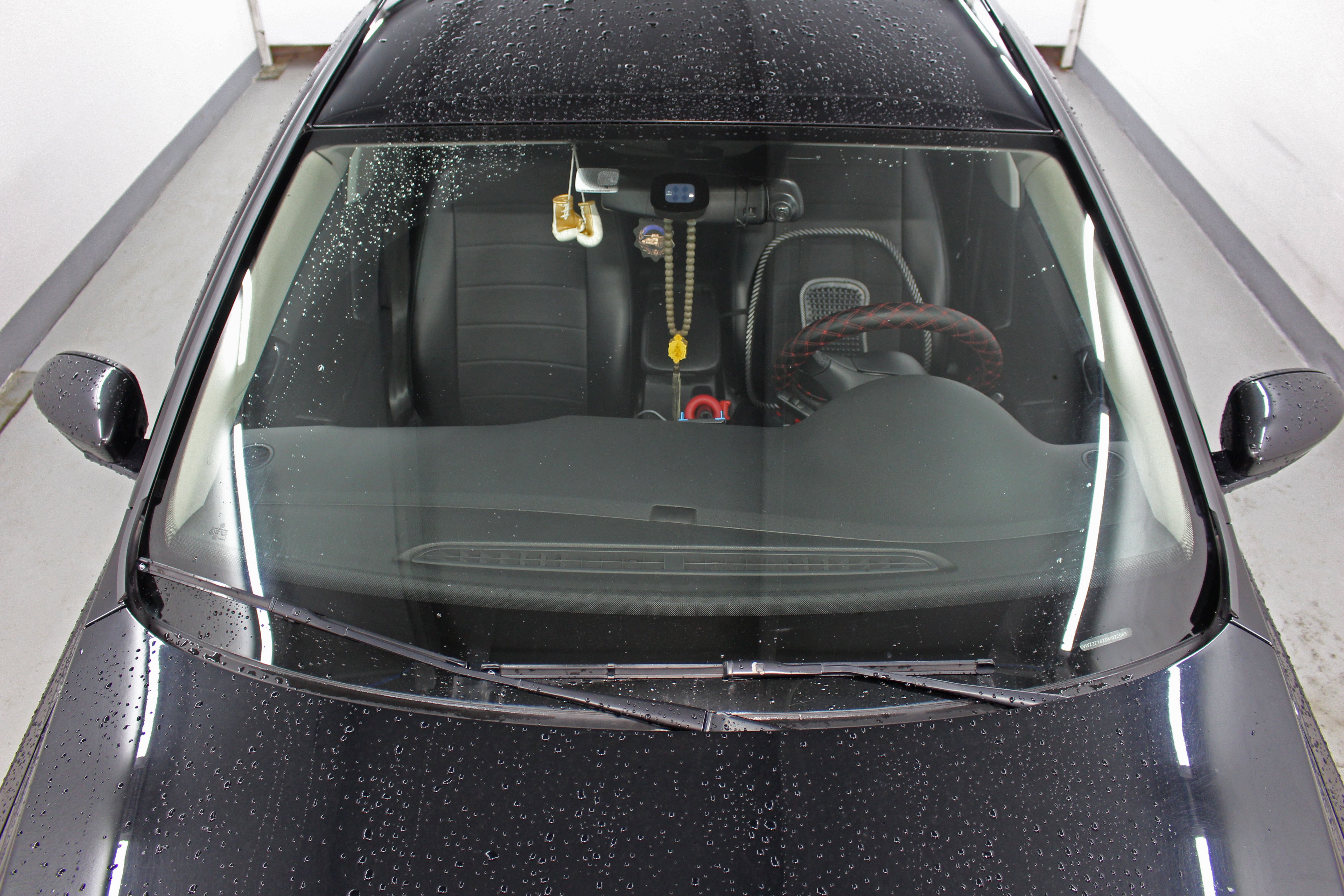 Дефлектор (водосток) лобового стекла для Volkswagen Jetta VI Рестайлинг