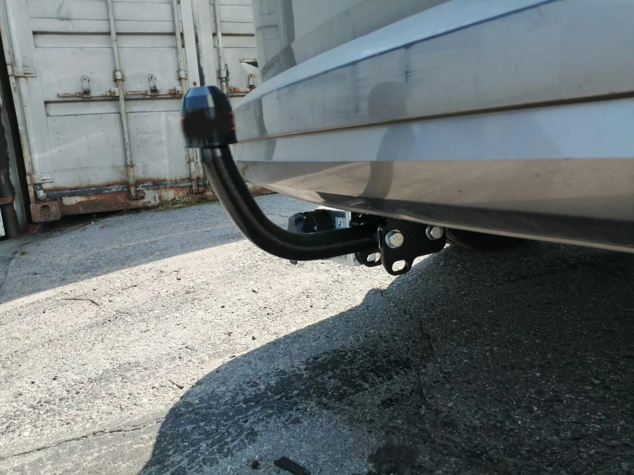 Фаркоп Leader с типом шара A для Volkswagen Caddy III Рестайлинг