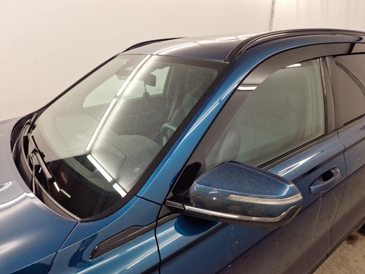 Водосток лобового стекла Премиум для Geely Monjaro I Рестайлинг