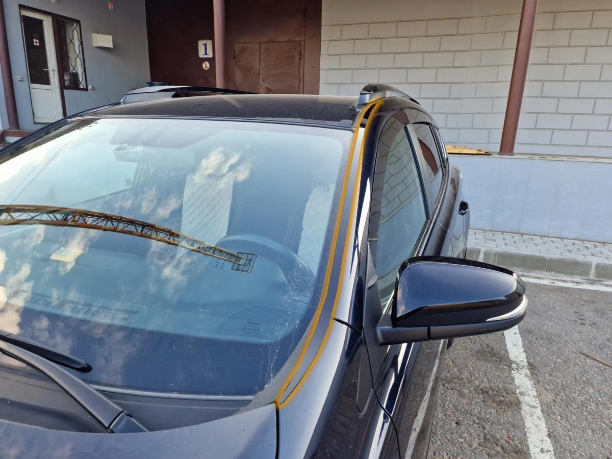 Водосток лобового стекла Премиум для Toyota RAV4 IV (XA40)