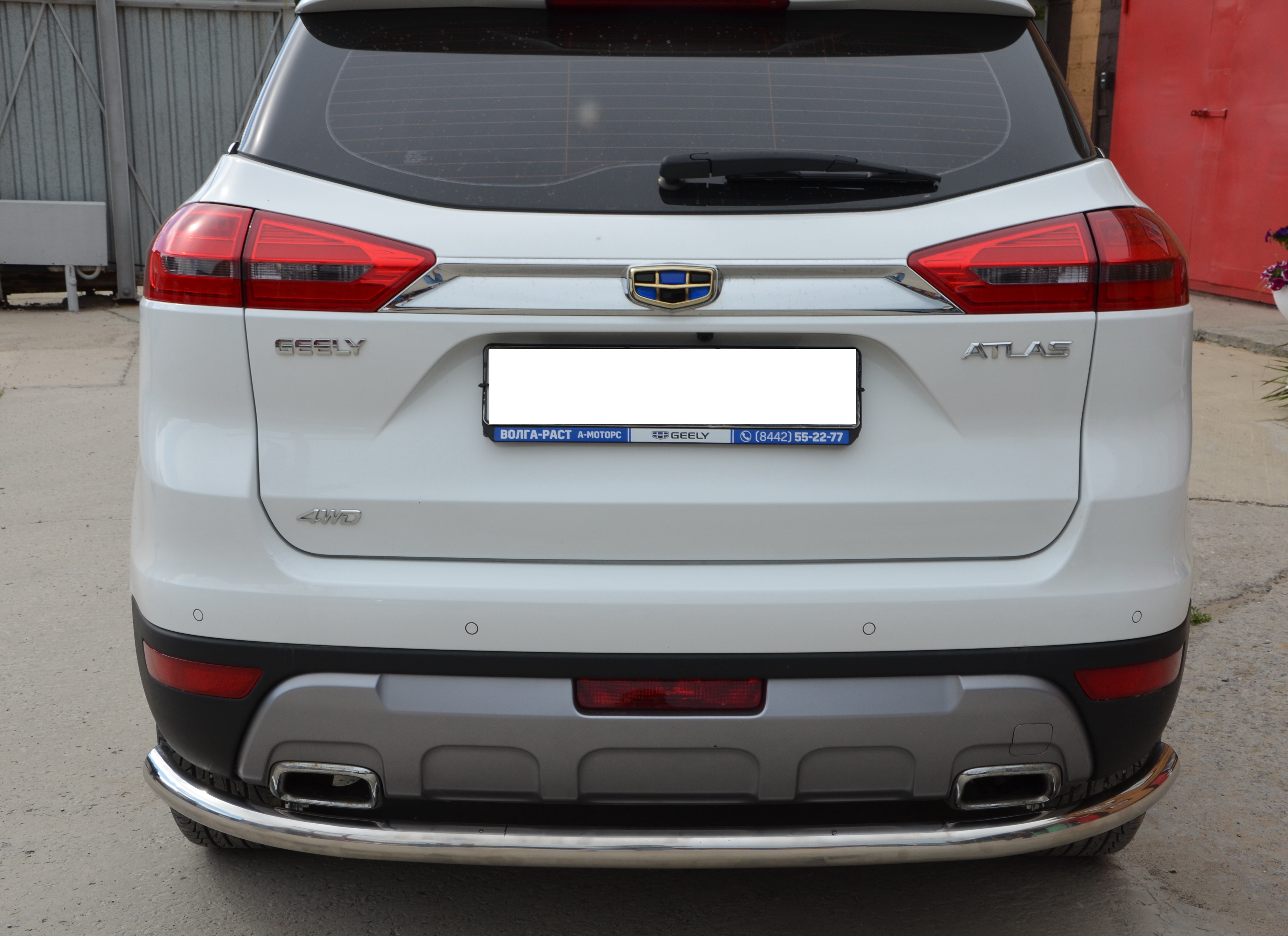 Защита заднего бампера d60 мм для Geely Atlas I