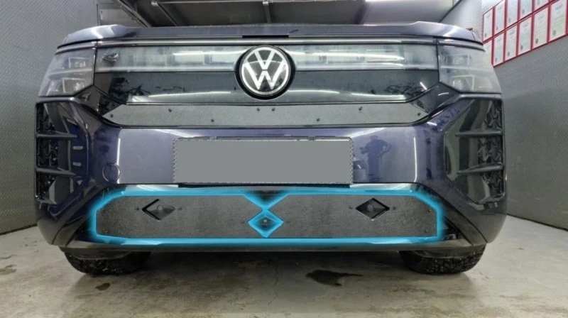 Зимняя заглушка радиатора на стяжке низ 2 части для Volkswagen Teramont II (China Market) Черный Стрелка 11 ZZ.VWTERPRO25.bot