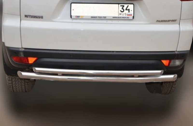 Защита заднего бампера двойная d60/42 мм для Mitsubishi Pajero Sport II  Юко MSPS.08.16
