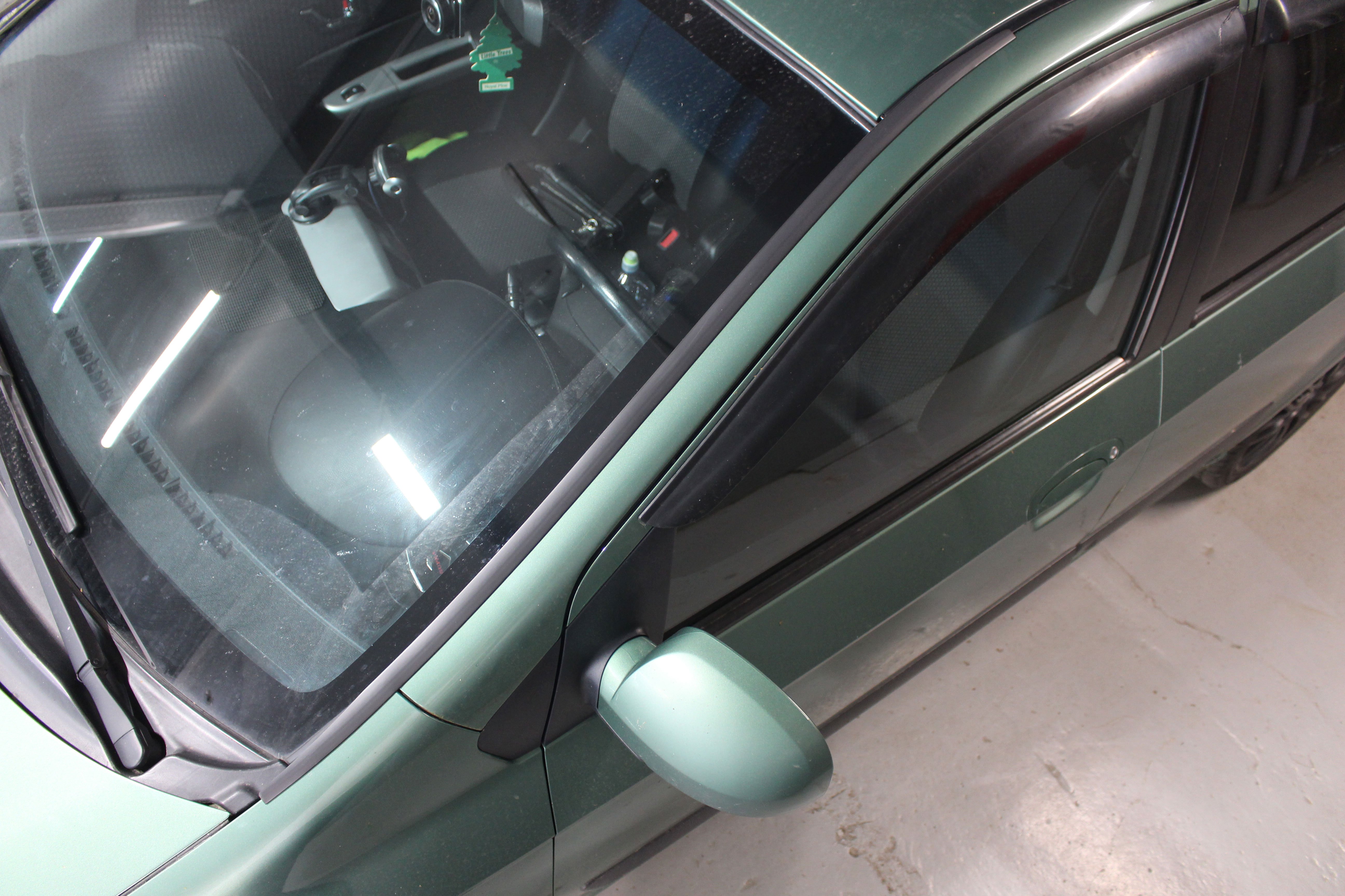 Дефлектор (водосток) лобового стекла для Hyundai Getz I