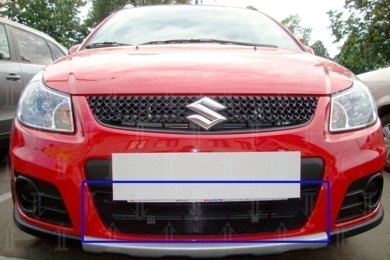 Защитная сетка радиатора для Suzuki SX4 I (Classic) Рестайлинг Черный Стрелка 11 SZSX4.black