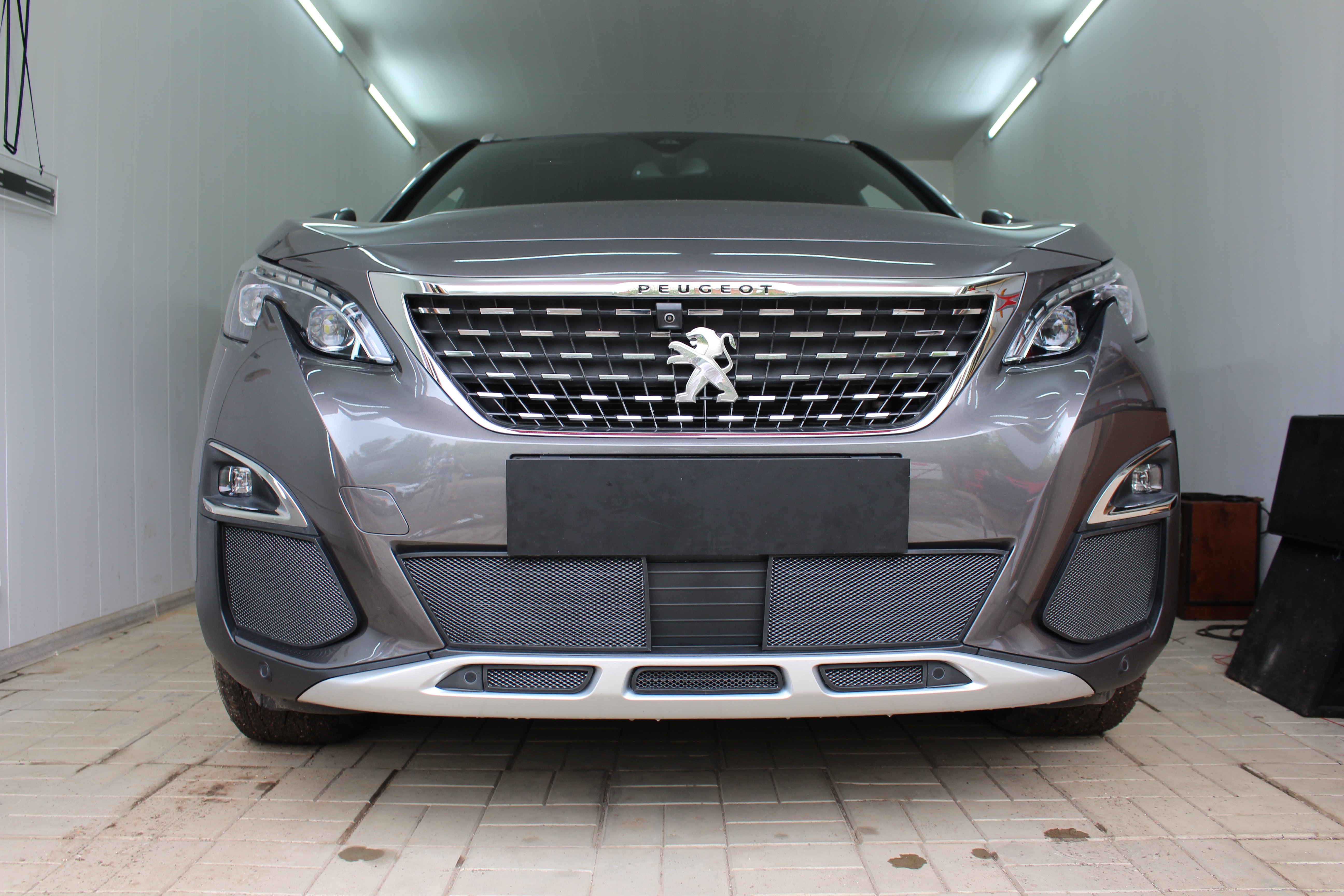 Защитная сетка радиатора центр и низ 5 частей для Peugeot 3008 II