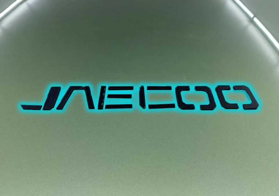 Наклейки на логотип для Jaecoo J7