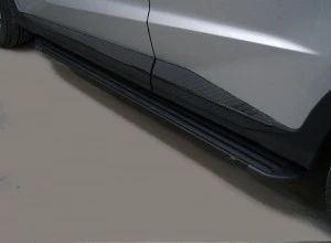 Пороги алюминиевые "Slim Line Black" 1720 мм для Jetour X70 PLUS I Рестайлинг Черный ТСС JETX70PL23-03B