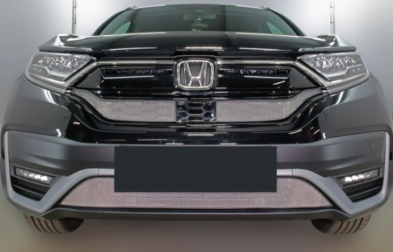 Комплект сеток chrome верх  2 части и низ для Honda CR-V V Рестайлинг Хром Стрелка 11 HCRV19.top.chrome-HCRV19.bot.chrome