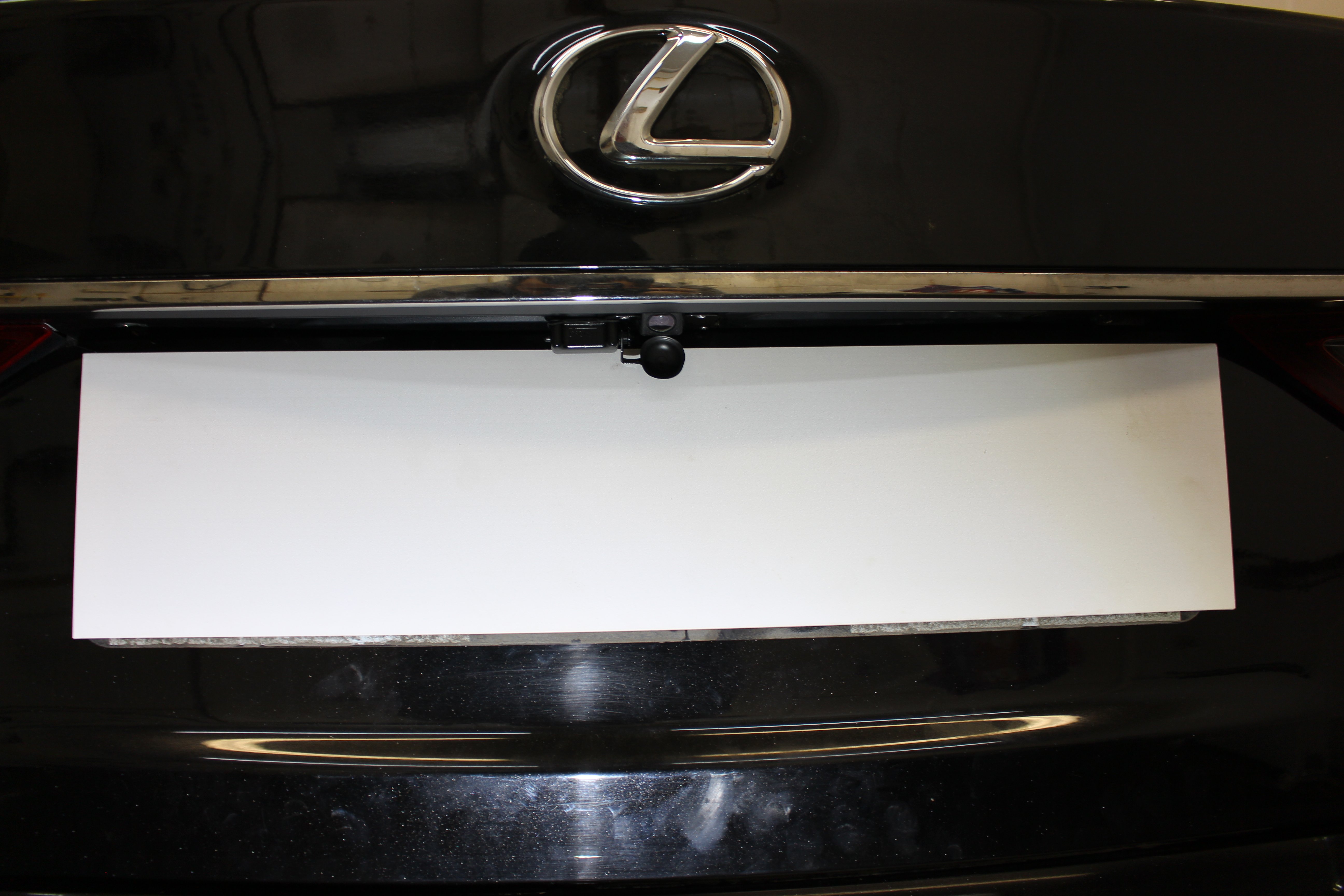 Защита камеры заднего вида для Lexus GS IV