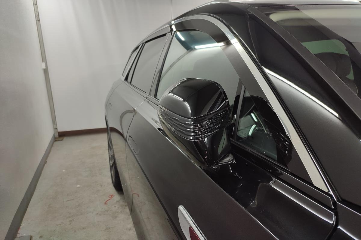 Дефлекторы окон с хром накладками 2D 6 шт для Hongqi E-HS9