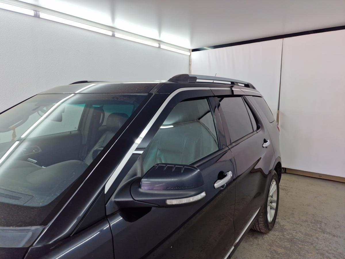 Дефлекторы окон 2D с хром накладками 6 шт. для Ford Explorer V